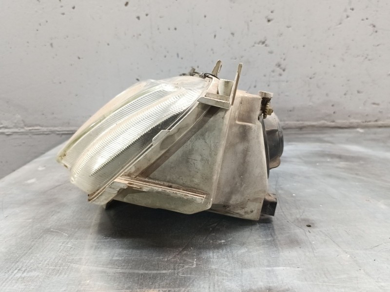 Recambio de faro izquierdo para volkswagen sharan (7m8) básico referencia OEM IAM   
