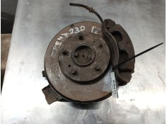 Recambio de mangueta delantera izquierda para nissan serena (c23m) 2.3 diesel referencia OEM IAM  7228 