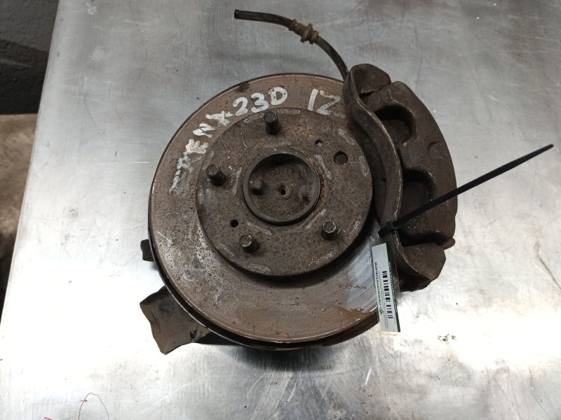 Recambio de mangueta delantera izquierda para nissan serena (c23m) 2.3 diesel referencia OEM IAM  7228 