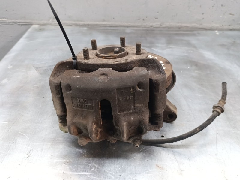 Recambio de mangueta delantera izquierda para nissan serena (c23m) 2.3 diesel referencia OEM IAM  7228 