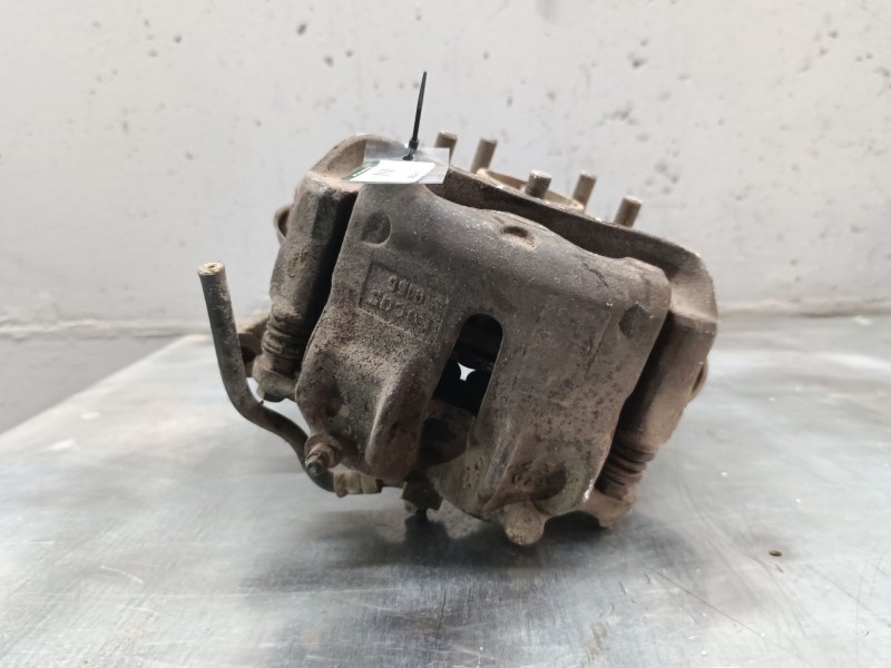 Recambio de mangueta delantera derecha para nissan vanette (c 220) referencia OEM IAM  7227 