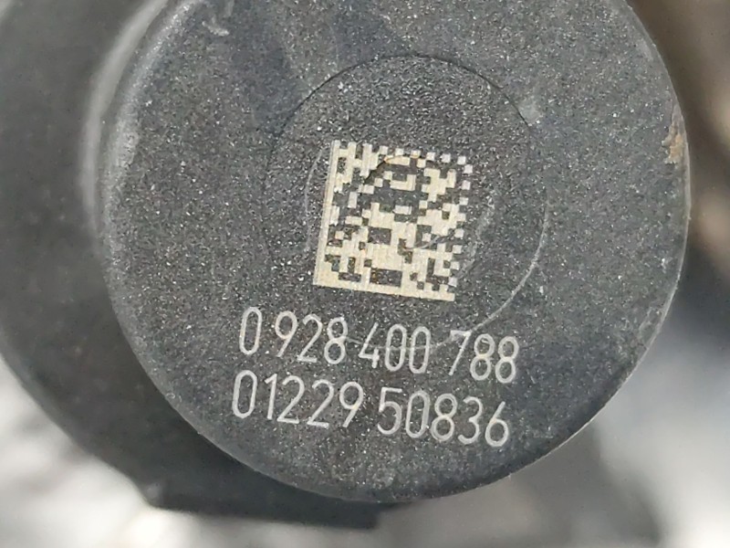 Recambio de bomba inyeccion para peugeot 208 i (ca_, cc_) 1.6 hdi referencia OEM IAM 0445010516LW  