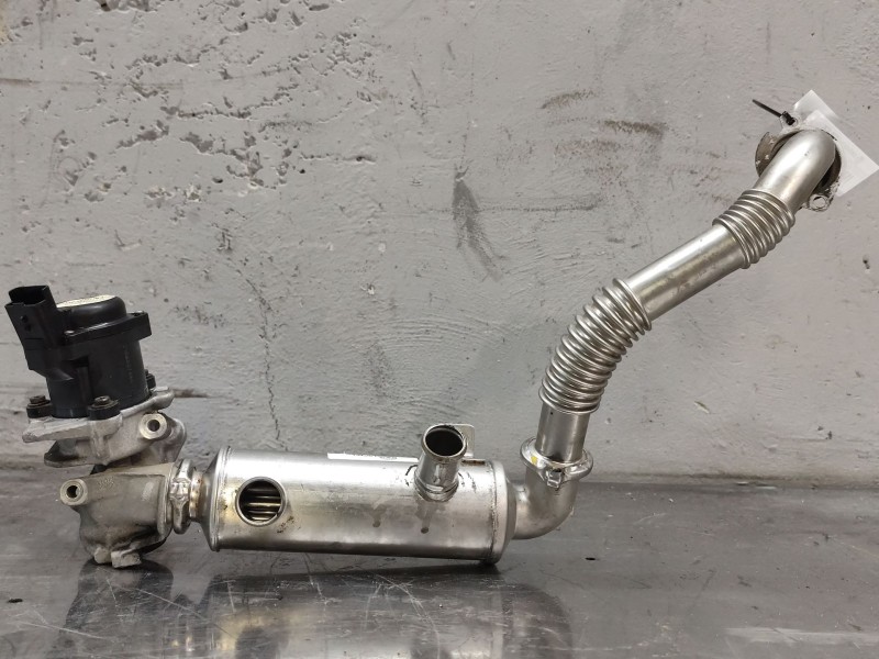 Recambio de enfriador egr para peugeot 207 x-line referencia OEM IAM 9658203780  