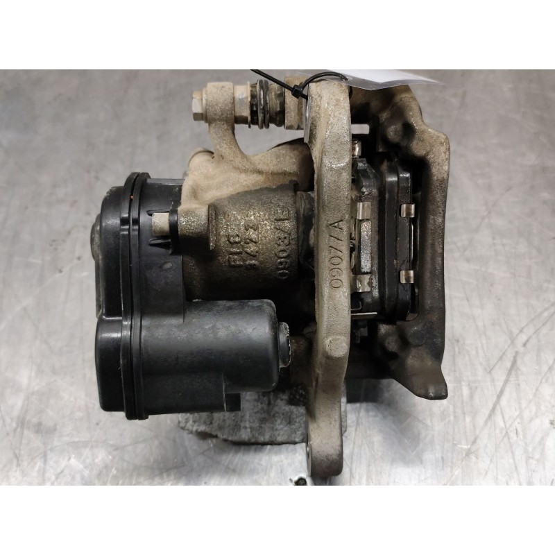 Recambio de pinza freno trasera derecha para nissan qashqai ii (j11, j11_) 1.6 dci referencia OEM IAM 32353310C  