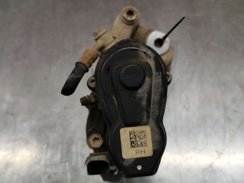 Recambio de pinza freno trasera derecha para nissan qashqai ii (j11, j11_) 1.6 dci referencia OEM IAM 32353310C  