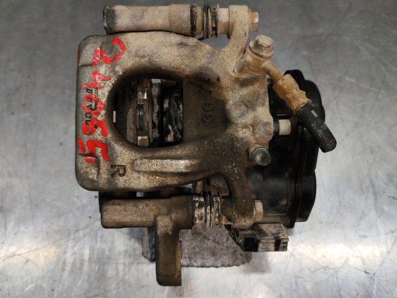 Recambio de pinza freno trasera derecha para nissan qashqai ii (j11, j11_) 1.6 dci referencia OEM IAM 32353310C  