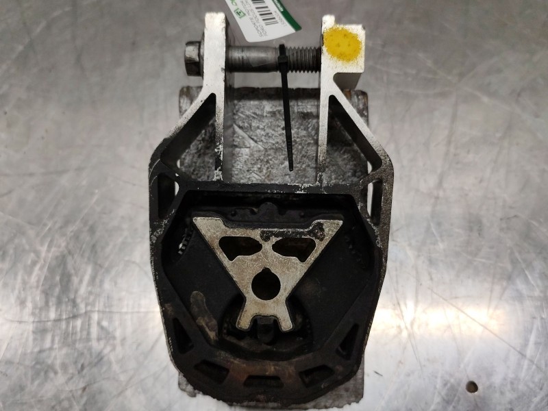 Recambio de soporte motor para ford focus lim. (cb8) titanium referencia OEM IAM   