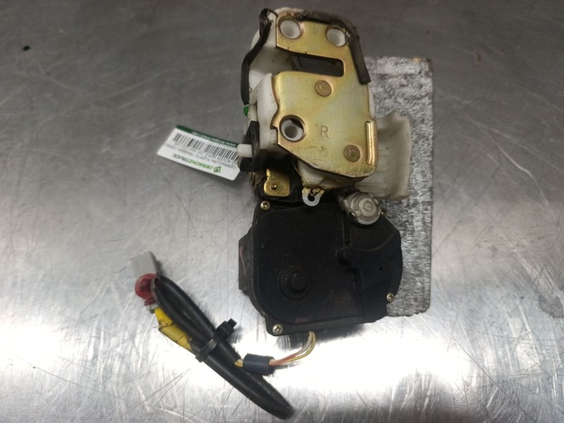 Recambio de cerradura puerta trasera derecha para mg serie 200 (xw) 220 gsi referencia OEM IAM   