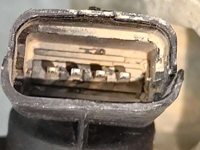 Recambio de cremallera direccion para renault clio ii (bb_, cb_) 1.5 dci (b/cb08) referencia OEM IAM   