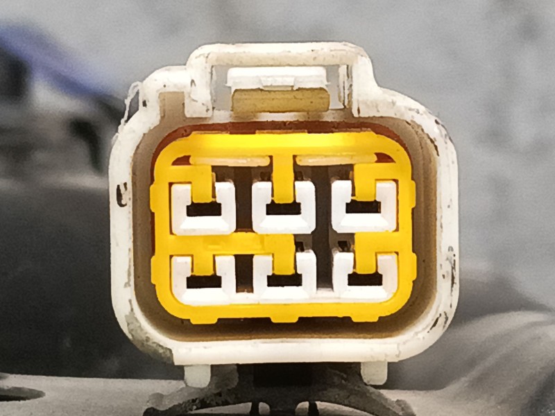 Recambio de faro derecho para opel monterey rs referencia OEM IAM   