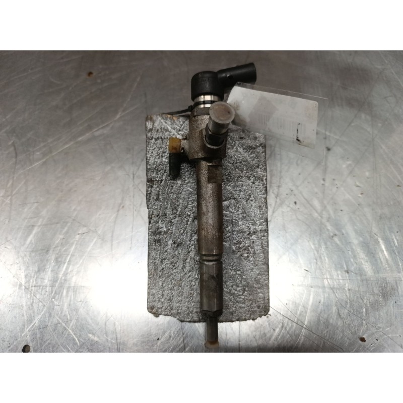 Recambio de inyector para renault megane iii hatchback (bz0/1_, b3_) 1.5 dci referencia OEM IAM H8200204788  