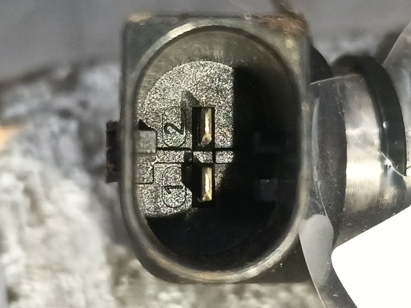 Recambio de inyector para renault megane iii hatchback (bz0/1_, b3_) 1.5 dci referencia OEM IAM H8200204788  