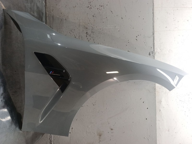 Recambio de aleta delantera derecha para bmw 4 descapotable (g23, g83) m4 competition m xdrive referencia OEM IAM   