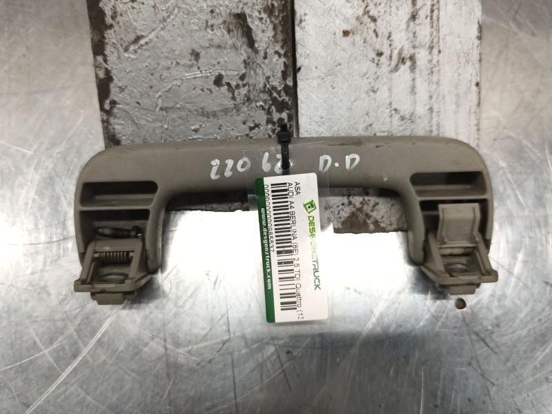 Recambio de asa para audi a4 berlina (8e) 2.5 tdi quattro (132kw) referencia OEM IAM   DELANTERA DERECHA