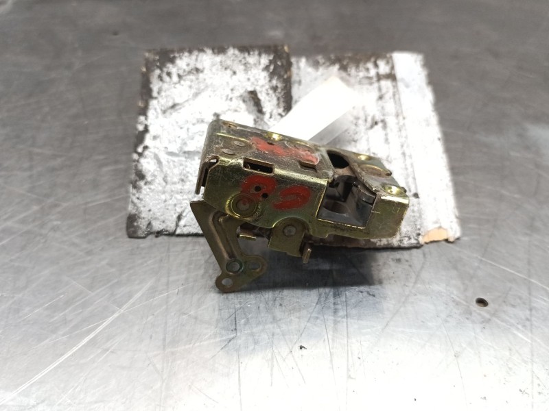 Recambio de cerradura puerta delantera derecha para peugeot 205 berlina 1.1 mito referencia OEM IAM   