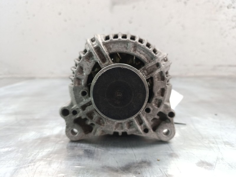 Recambio de alternador para skoda octavia ii (1z3) 1.9 tdi referencia OEM IAM 06F903023F  
