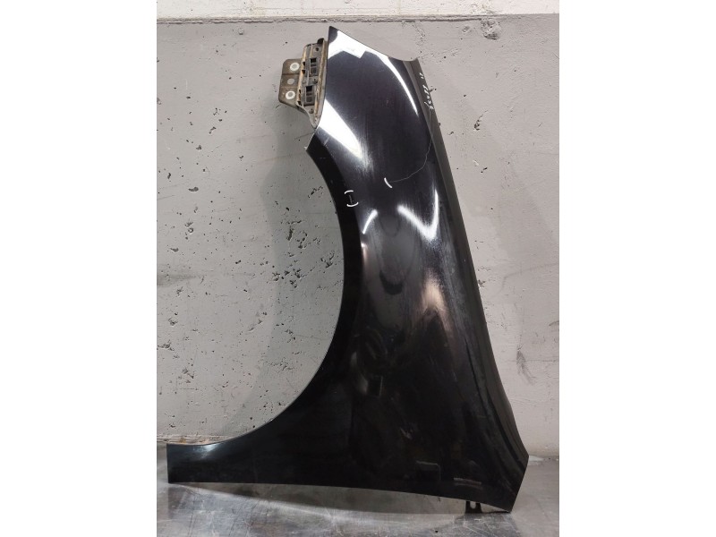 Recambio de aleta delantera izquierda para volkswagen golf v (1k1) 1.9 tdi referencia OEM IAM   