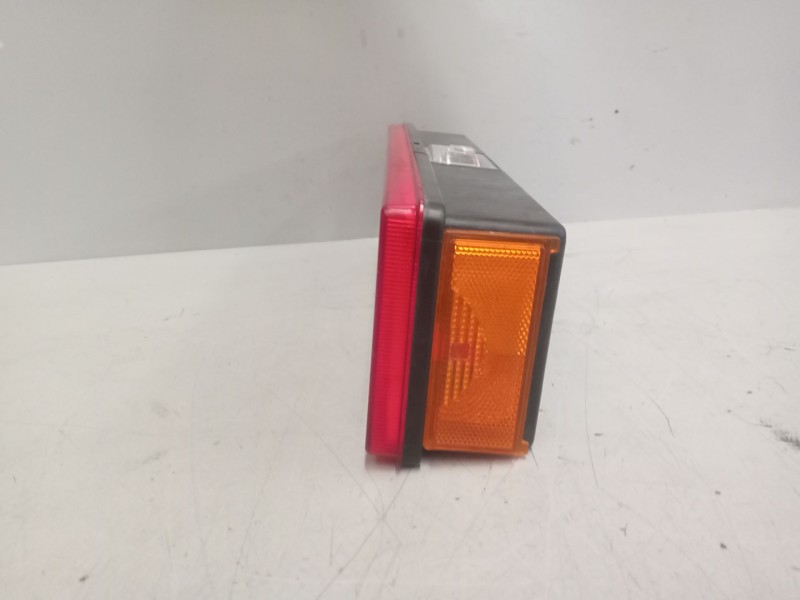 Recambio de piloto trasero izquierdo para iveco stralis (as) 11.1 diesel referencia OEM IAM   