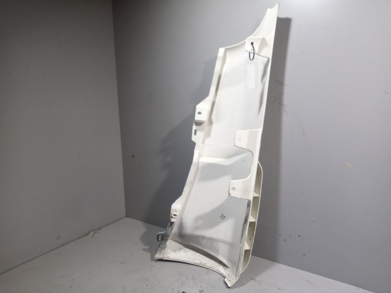 Recambio de deflector derecho para daf serie lf45 desde 01 5.9 diesel referencia OEM IAM 5010468121  