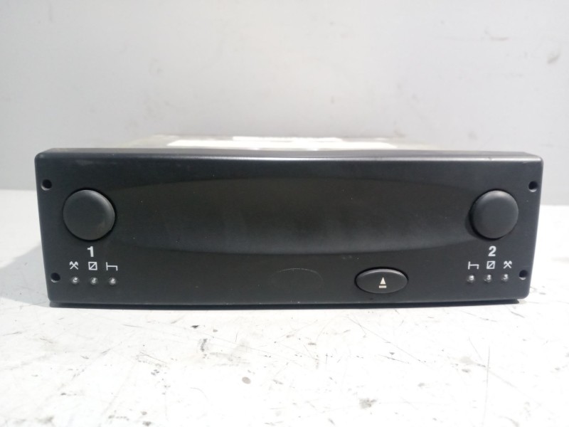Recambio de tacografo para iveco touring eurorider d-43 referencia OEM IAM 5001863931 24874868 Q106