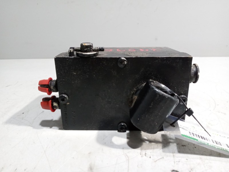 Recambio de bomba elevacion cabina para iveco eurocargo 05.03  5.9 diesel referencia OEM IAM 500316981  