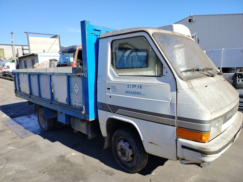 nissan trade caja/chasis del año 1992