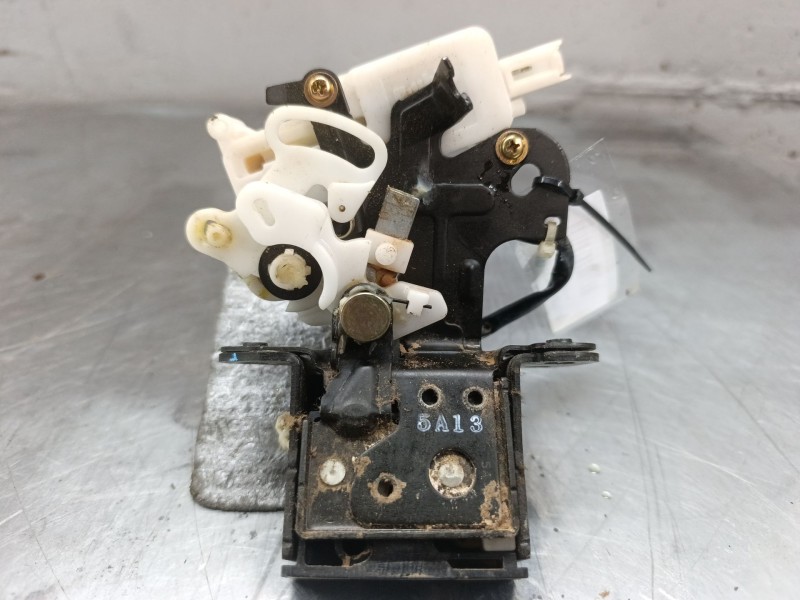 Recambio de cerradura maletero / porton para mazda 3 berlina (bk) 1.6 vvt active referencia OEM IAM   