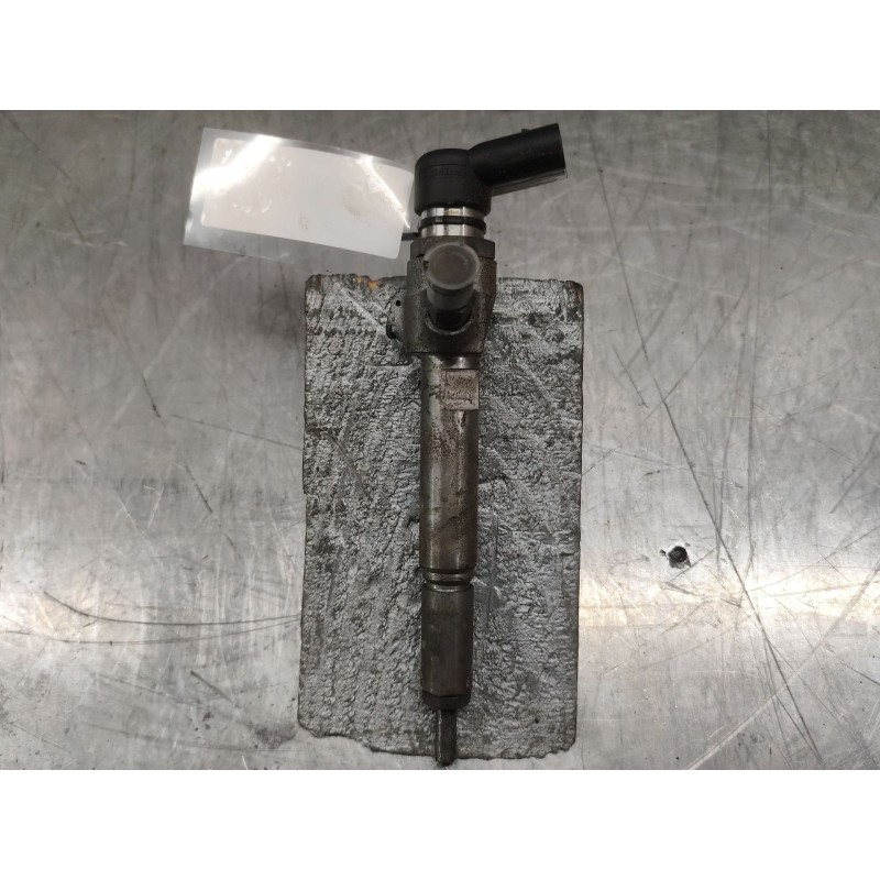 Recambio de inyector para renault megane iii hatchback (bz0/1_, b3_) 1.5 dci referencia OEM IAM H8200204788  