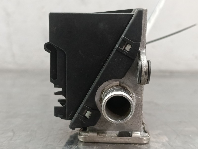 Recambio de valvula intercambio de calefaccion para bmw x3 (e83) 3.0d referencia OEM IAM 64126918806  