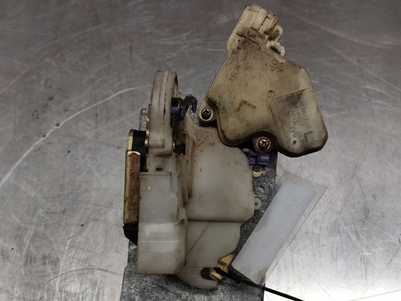 Recambio de cerradura puerta delantera izquierda para nissan x-trail (t30) comfort referencia OEM IAM 80553AA210  