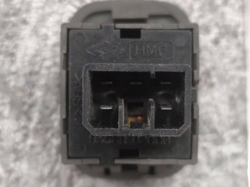 Recambio de mando elevalunas delantero derecho para hyundai atos (mx) gls referencia OEM IAM 9358002000  