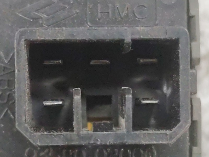 Recambio de mando elevalunas delantero derecho para hyundai atos (mx) gls referencia OEM IAM 9358002000  