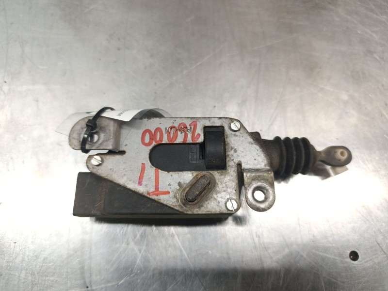 Recambio de motor cierre centralizado trasero izquierdo para hyundai atos (mx) gls referencia OEM IAM 957300200  