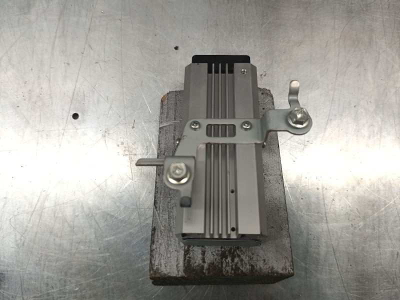 Recambio de modulo electronico para nissan juke (f15) 1.6 dig-t nismo rs referencia OEM IAM 1049930740  