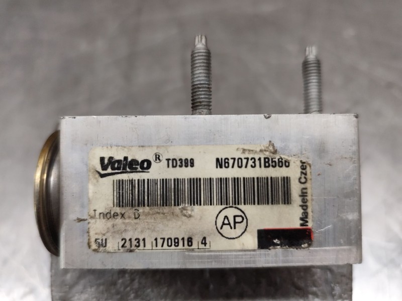 Recambio de valvula expansion para peugeot 208 i (ca_, cc_) 1.2 thp 110 referencia OEM IAM 670730LA  