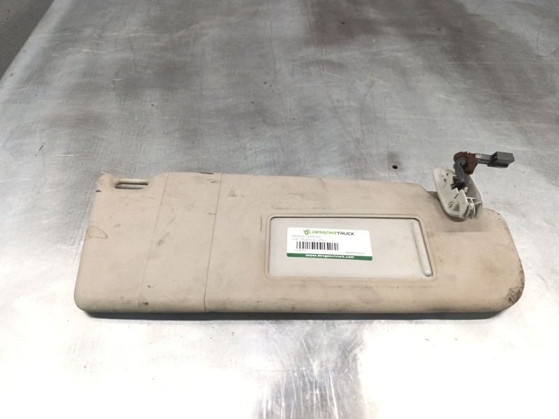 Recambio de parasol derecho para seat toledo ii (1m2) 1.9 tdi referencia OEM IAM 3B08575520  