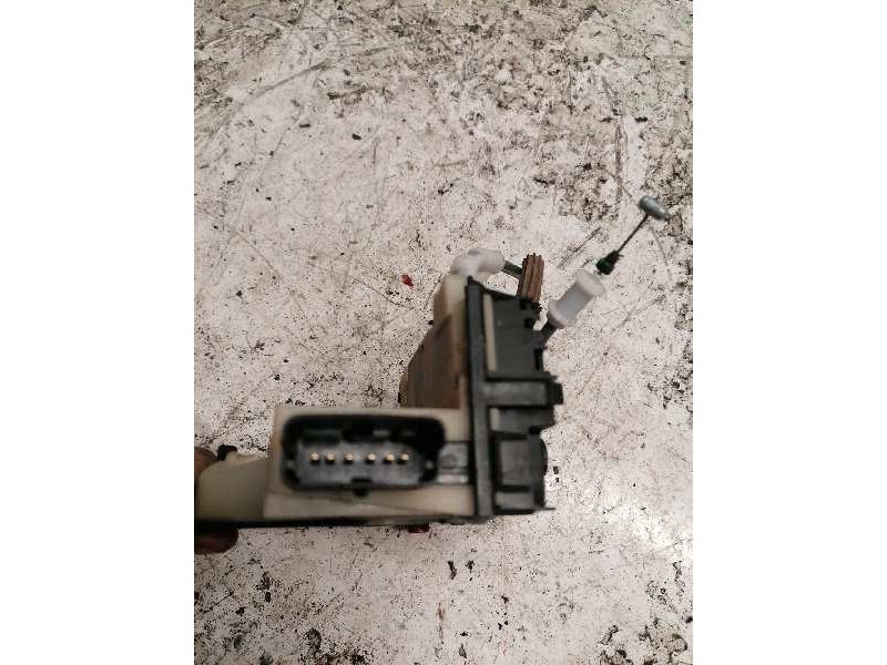 Recambio de cerradura puerta trasera izquierda para citroen c4 lim. seduction referencia OEM IAM 9685351980 6 PINS 