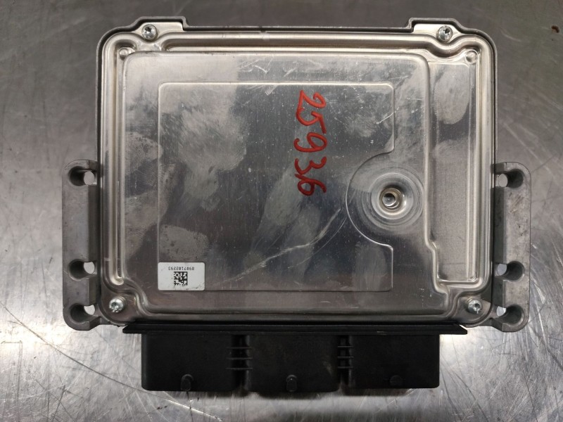 Recambio de centralita motor uce para citroën c4 lim. business referencia OEM IAM 0281019819 9805947680 