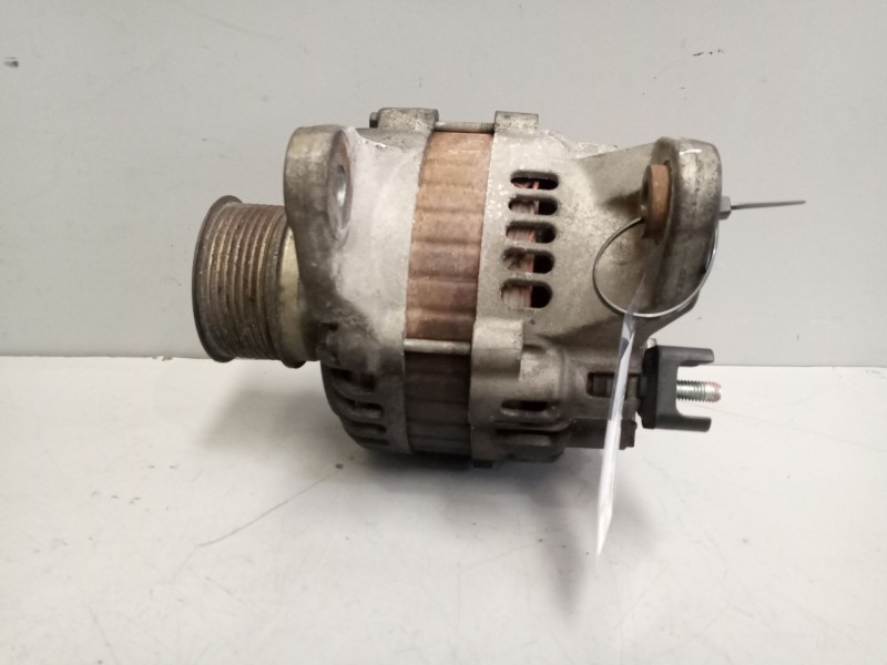 Recambio de alternador para renault serie t 10.8 diesel referencia OEM IAM 21652996 24V110A 