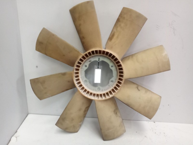 Recambio de ventilador viscoso motor para renault serie t 10.8 diesel referencia OEM IAM 7421990513  