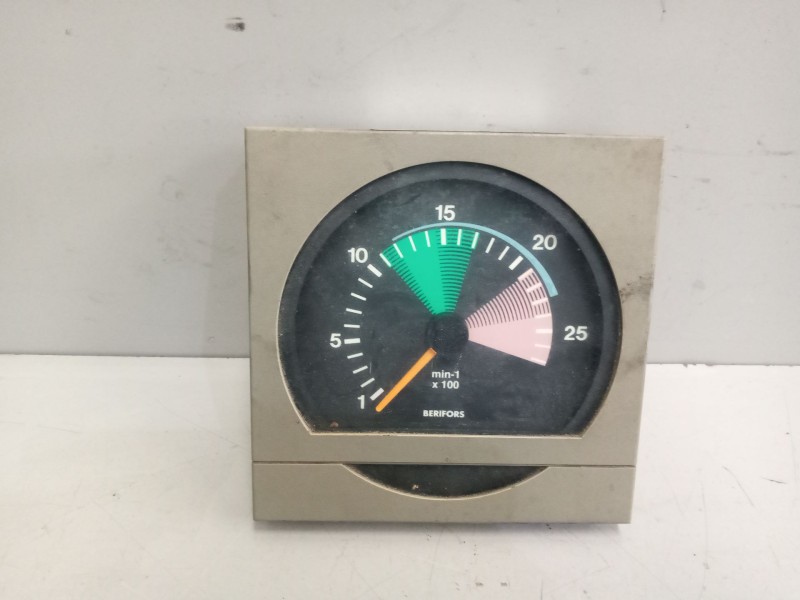 Recambio de cuadro instrumentos para man autobus autobus 18.463 hocl referencia OEM IAM 81271026076  