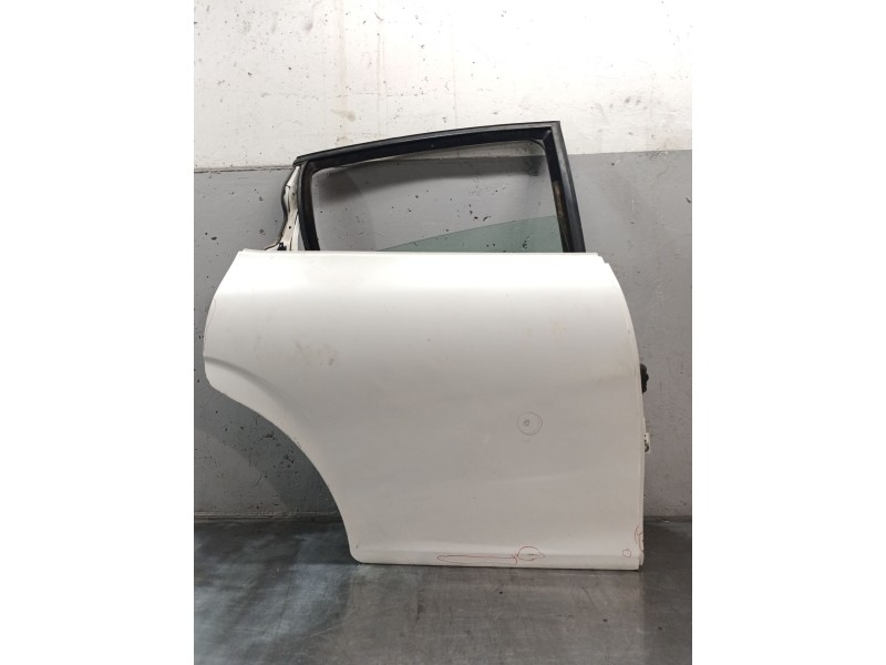 Recambio de puerta trasera derecha para seat leon (1p1) 1.6 tdi referencia OEM IAM   