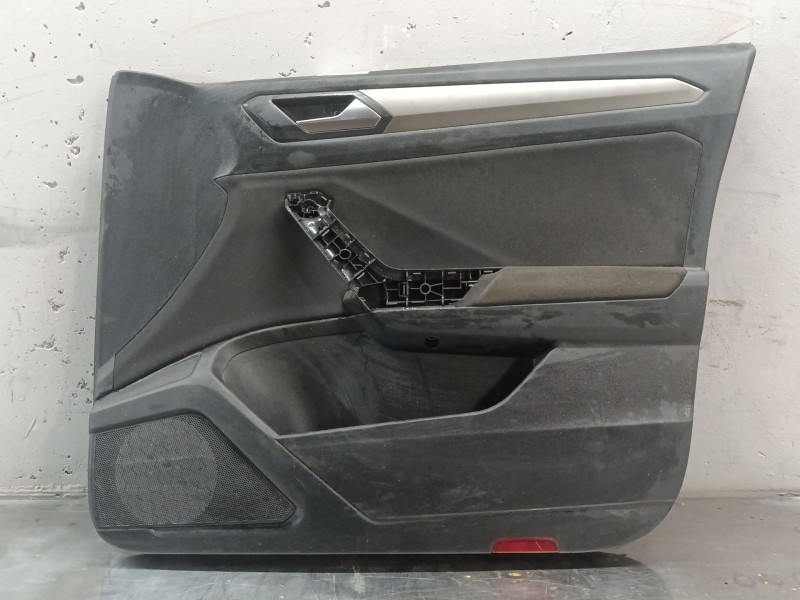 Recambio de guarnecido puerta delantera derecha para volkswagen t-roc (a11, d11) 1.5 tsi referencia OEM IAM   