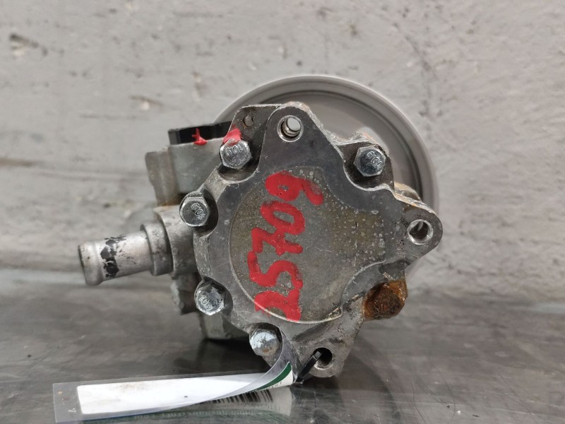 Recambio de bomba servodireccion para audi a4 berlina (8e) 2.0 tdi 16v (103kw) referencia OEM IAM   