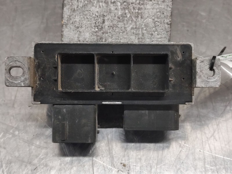 Recambio de caja precalentamiento para nissan qashqai ii (j11, j11_) 1.6 dci referencia OEM IAM 8200558438  