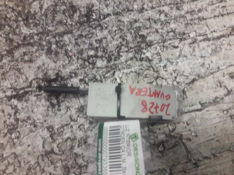 Recambio de luz interior para citroen c4 lim. seduction referencia OEM IAM  2 PINS GUANTERA