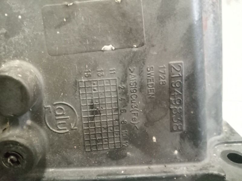 Recambio de colector admision para renault serie t 10.8 diesel referencia OEM IAM 7421949838 21949838 