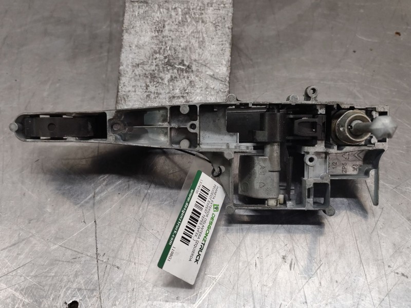 Recambio de maneta exterior delantera izquierda para peugeot expert tepee (vf3x_) 2.0 hdi 120 referencia OEM IAM 1198G1  