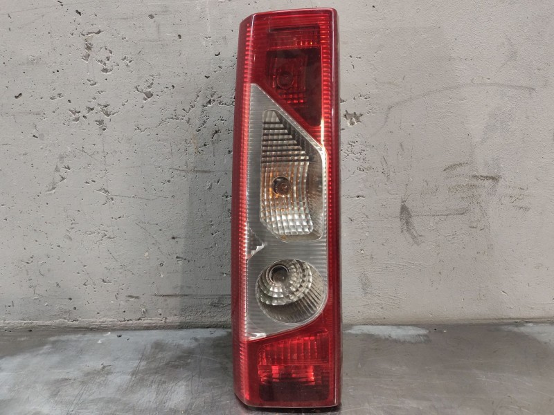 Recambio de piloto trasero izquierdo para peugeot expert tepee (vf3x_) 2.0 hdi 120 referencia OEM IAM   