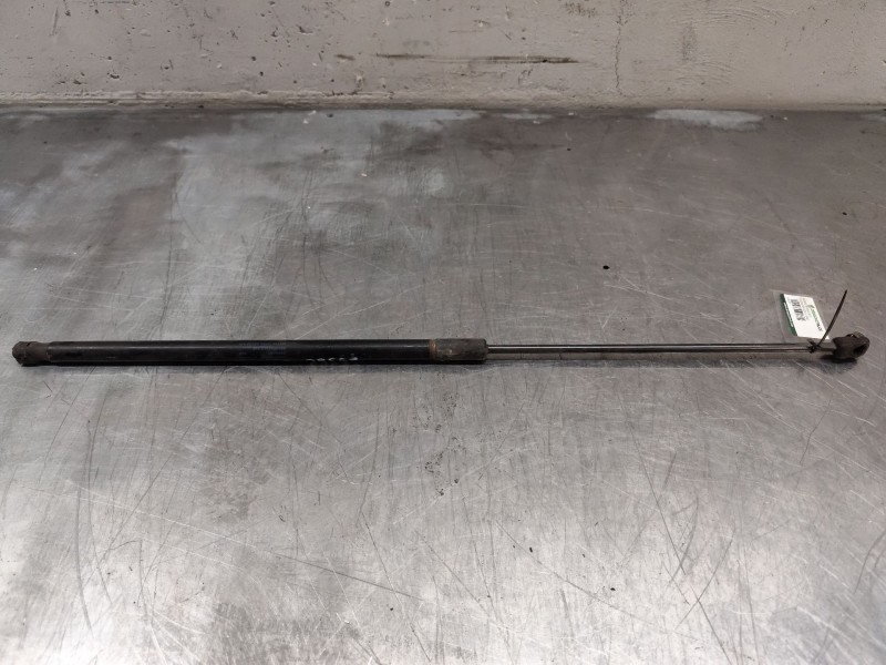 Recambio de amortiguadores capo para volkswagen golf vi (5k1) 2.0 tdi referencia OEM IAM   